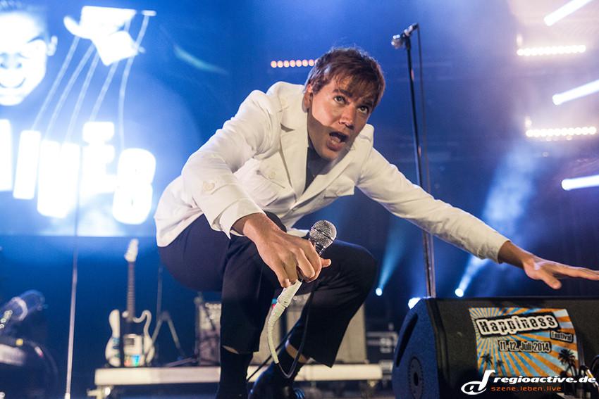 The Hives (live beim Happiness Festival 2014)
